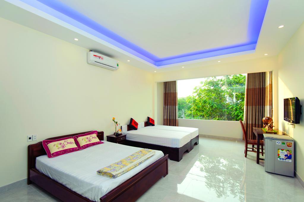 Royal Homestay Hoi An Exterior photo